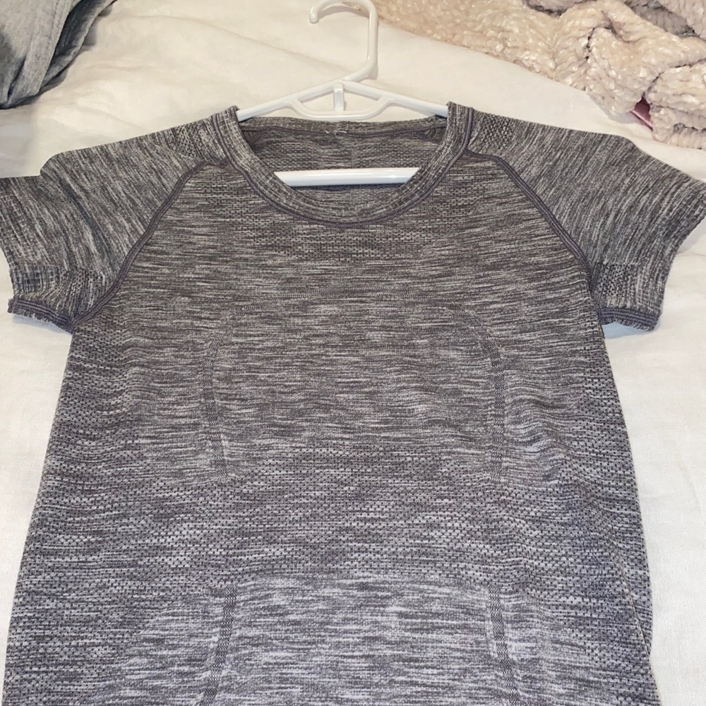 Lululemon Grey shirt